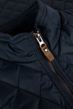 Camden Women Midnight Blue Closeup 1