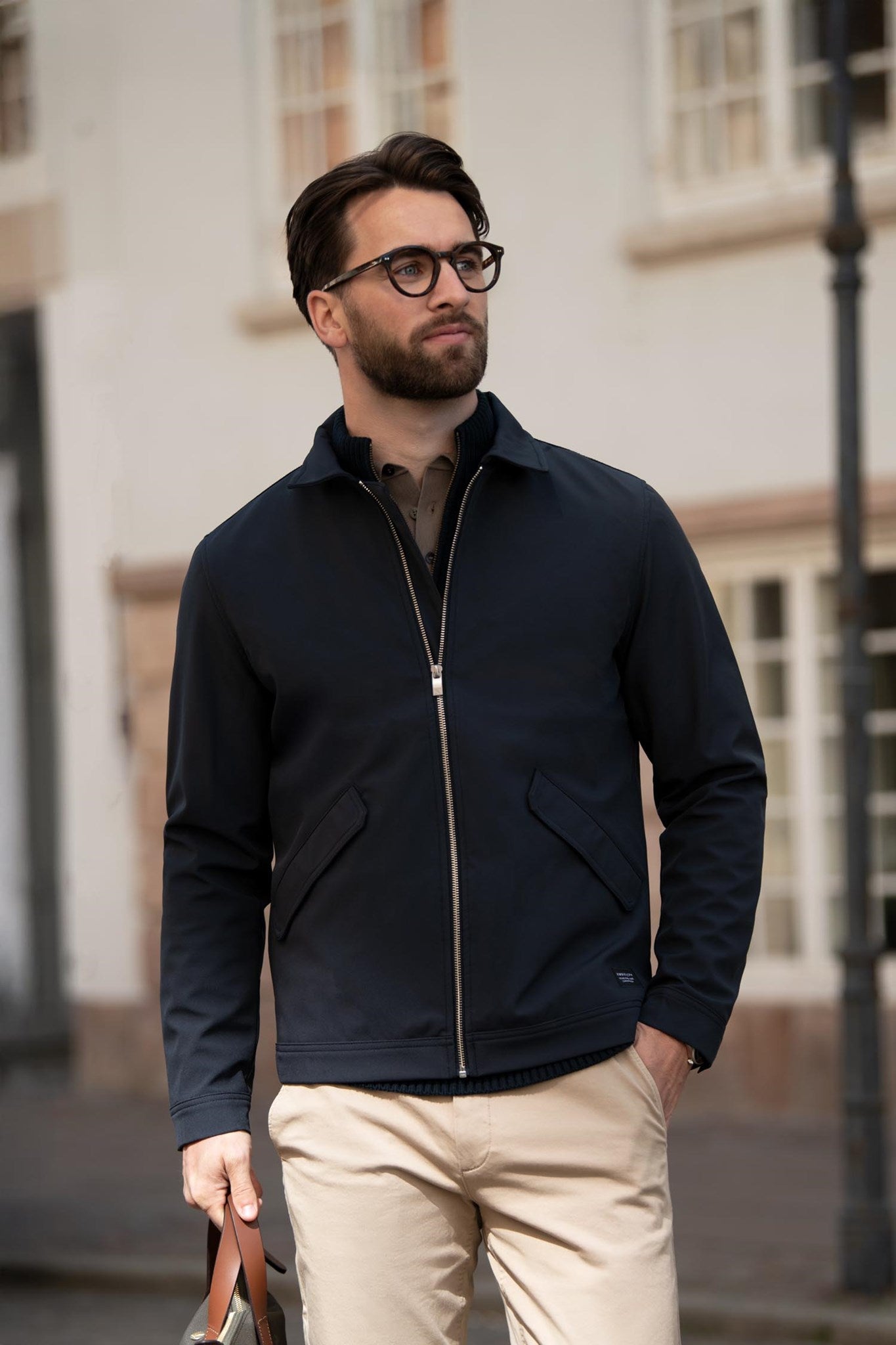 Detroit Men Dark Navy AW25 Modelimage