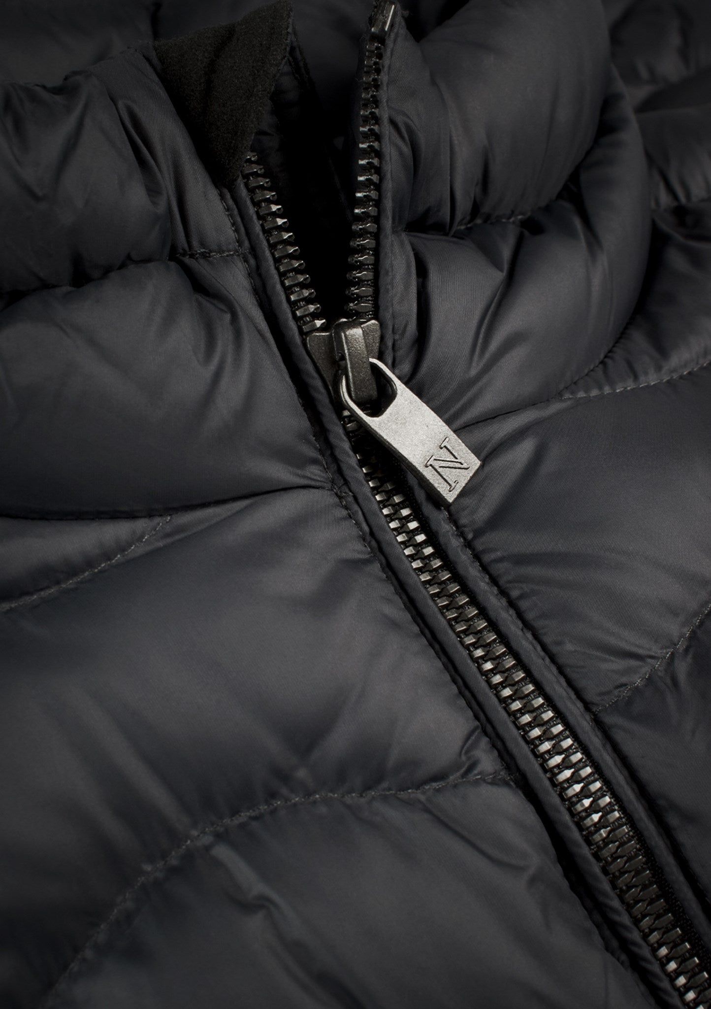 VERM M Black 52